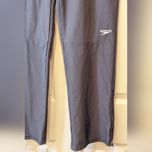 SPEEDO Man's Tech Warm Up gray  moisture wicking drawstrings waist Pants size M - Picture 5 of 9